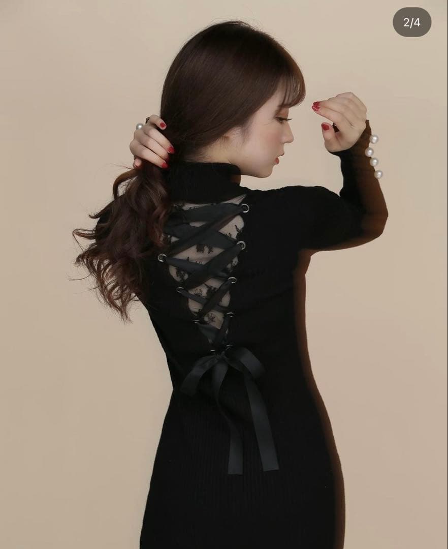 タイムセール中 新品未使用 ブラック 長袖ニットワンピース 背中 リボン