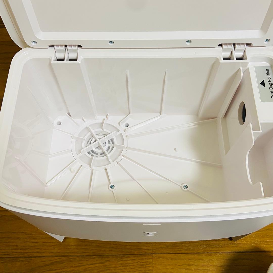 ECOVACS DEEBOT Y1 PRO PLUS ロボットクリーナー 掃除機