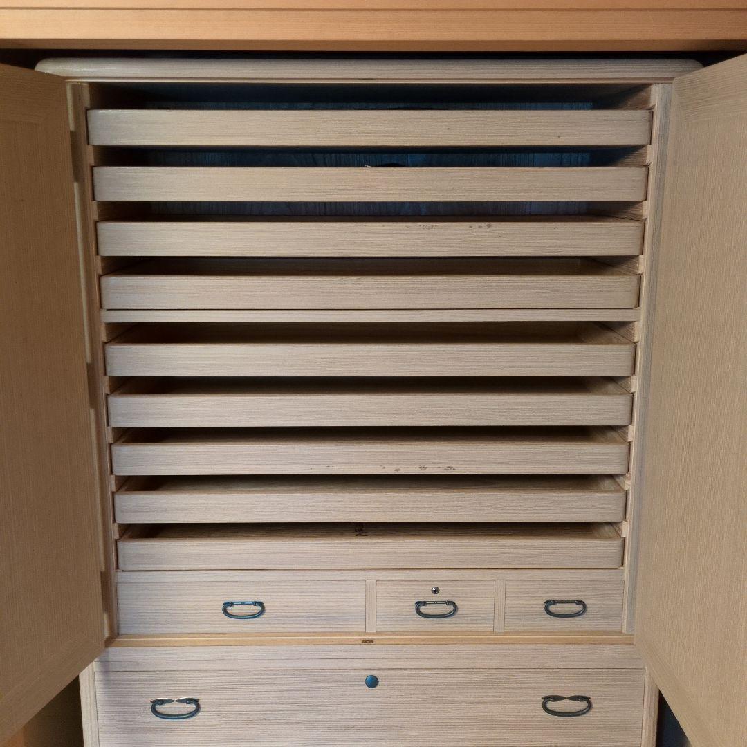 伝統工芸士　一級技能士　長谷川進之介作　 最高級工芸品 桐箪笥　着物