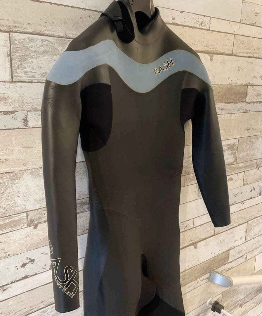 【早い者勝ち】RASHレディースM 160cm 50kg セミドライ 5/3ミリ