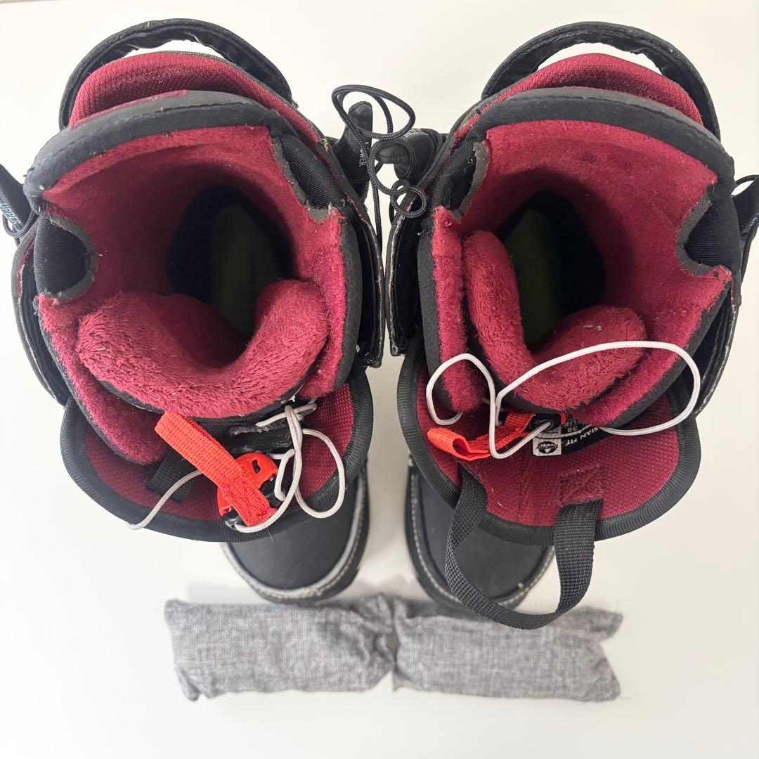 【meisuu】スノーボード ブーツ BURTON EMERALD