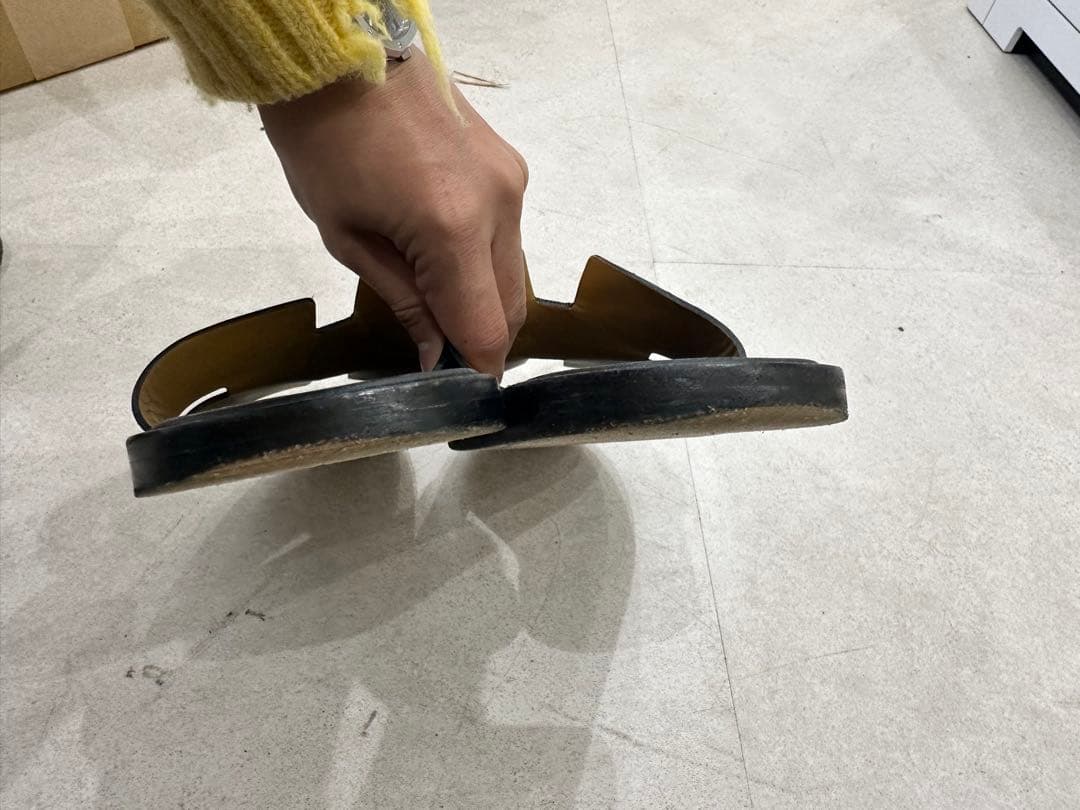 エルメス ブラック サンダル