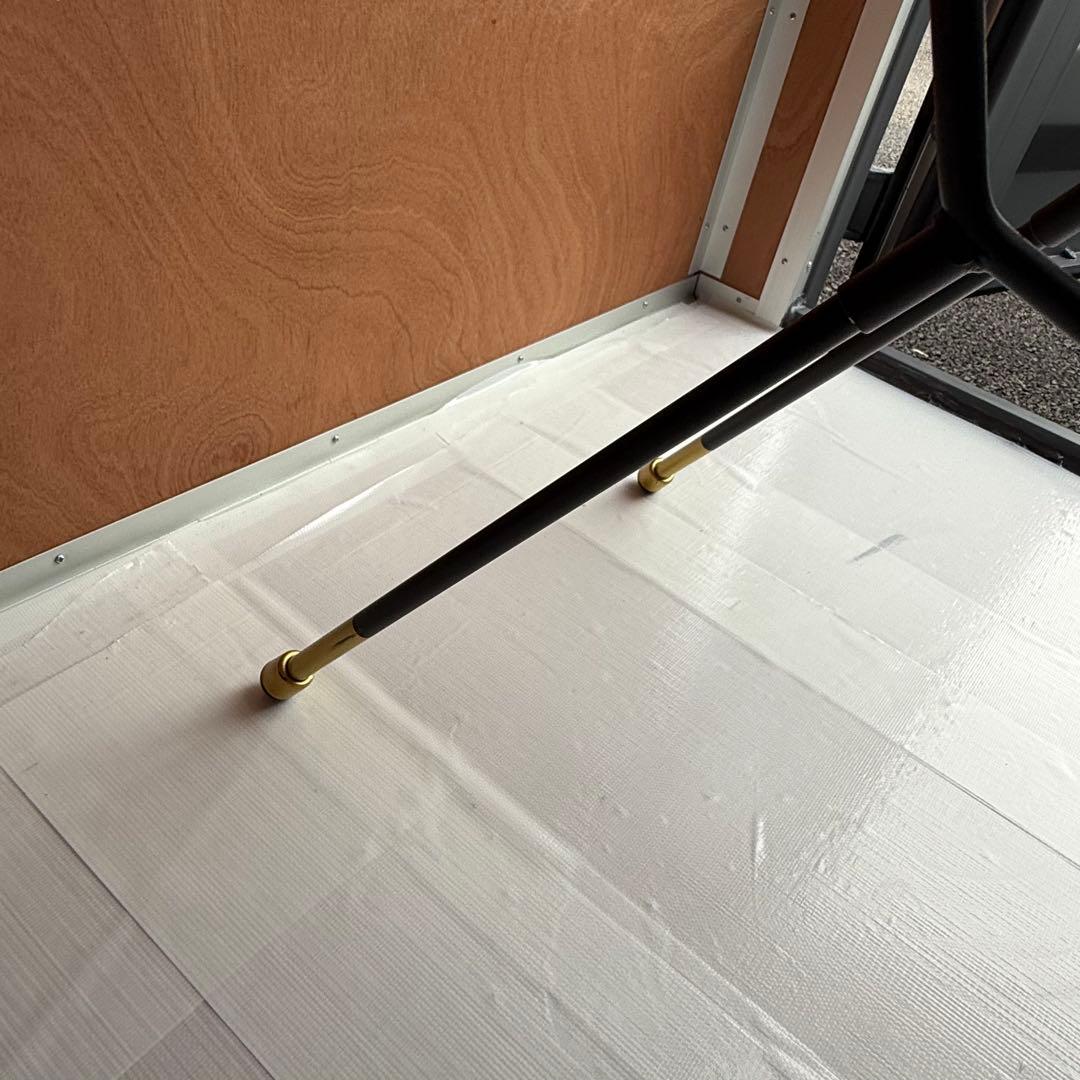 【未使用品】アカプルコチェア風 ストリングチェア 金脚仕様 グレー×ブラック系