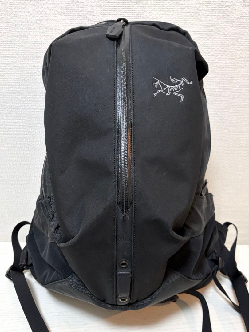 【廃盤】ARC’TERYX アークテリクス Arro 16 ブラック リュック