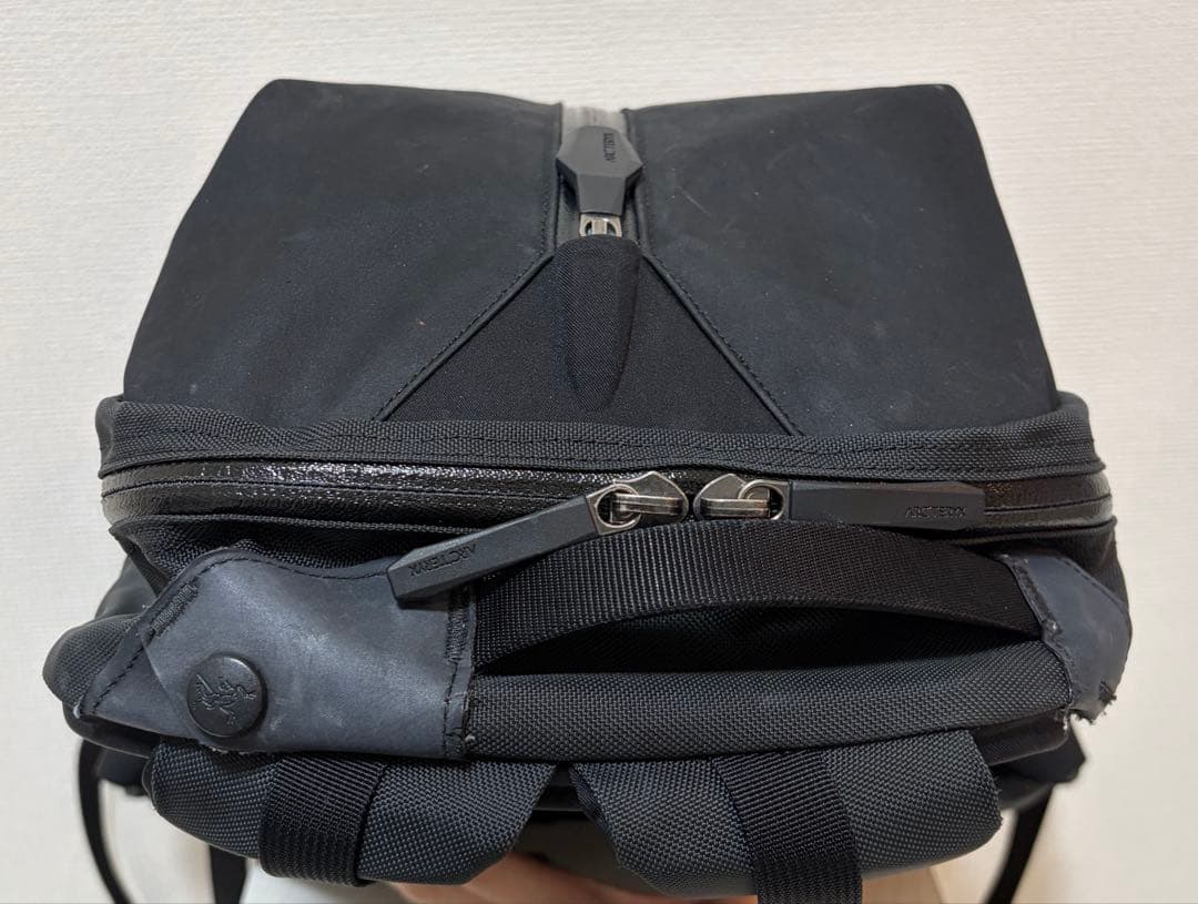 【廃盤】ARC’TERYX アークテリクス Arro 16 ブラック リュック