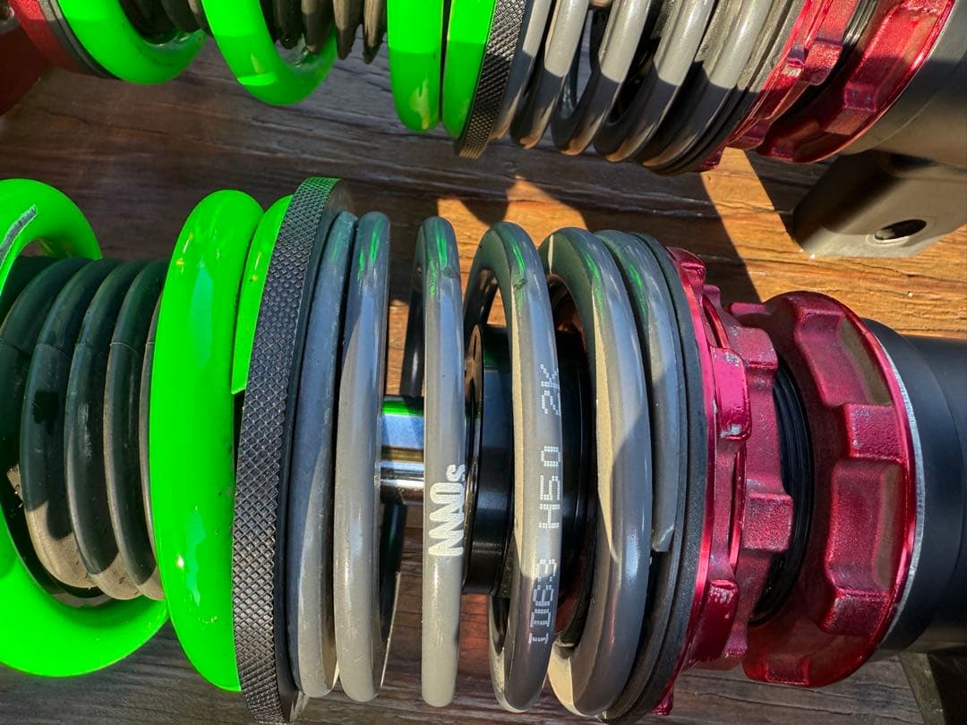 トヨタ86用 BLITZ ZZR車高調