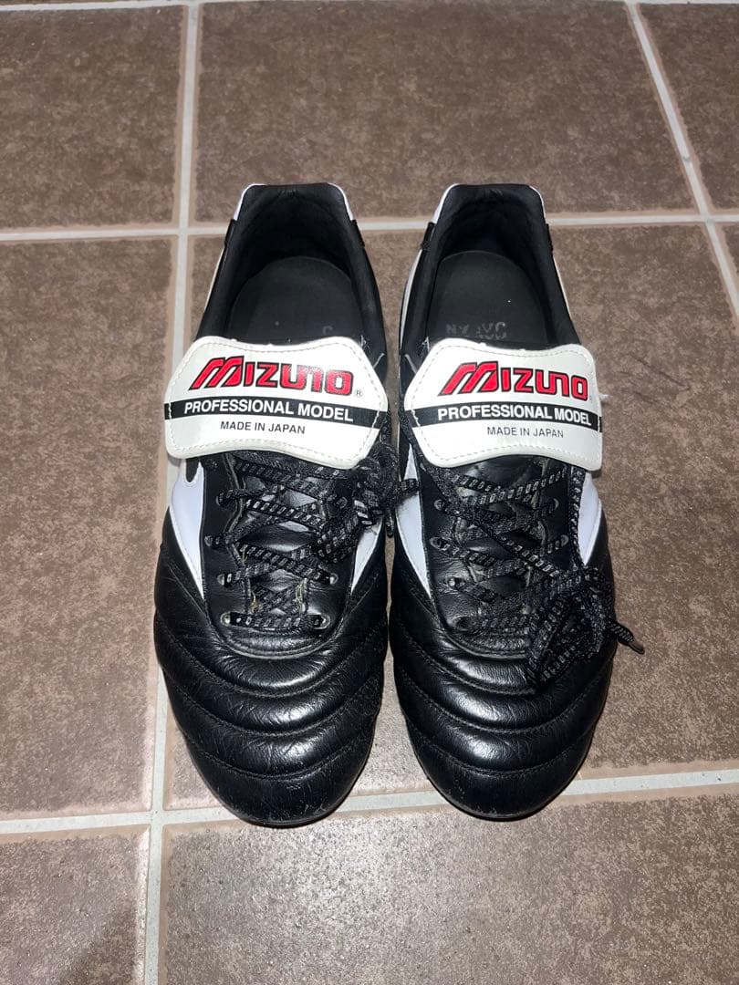 ミズノ　モレリア2Japan 黒　25.5cm