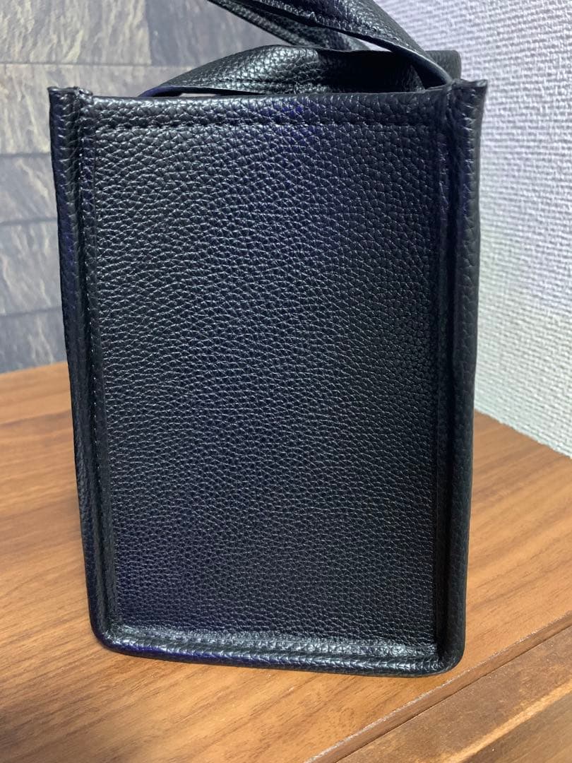 コーチ カーゴトート26 レザー ブラック