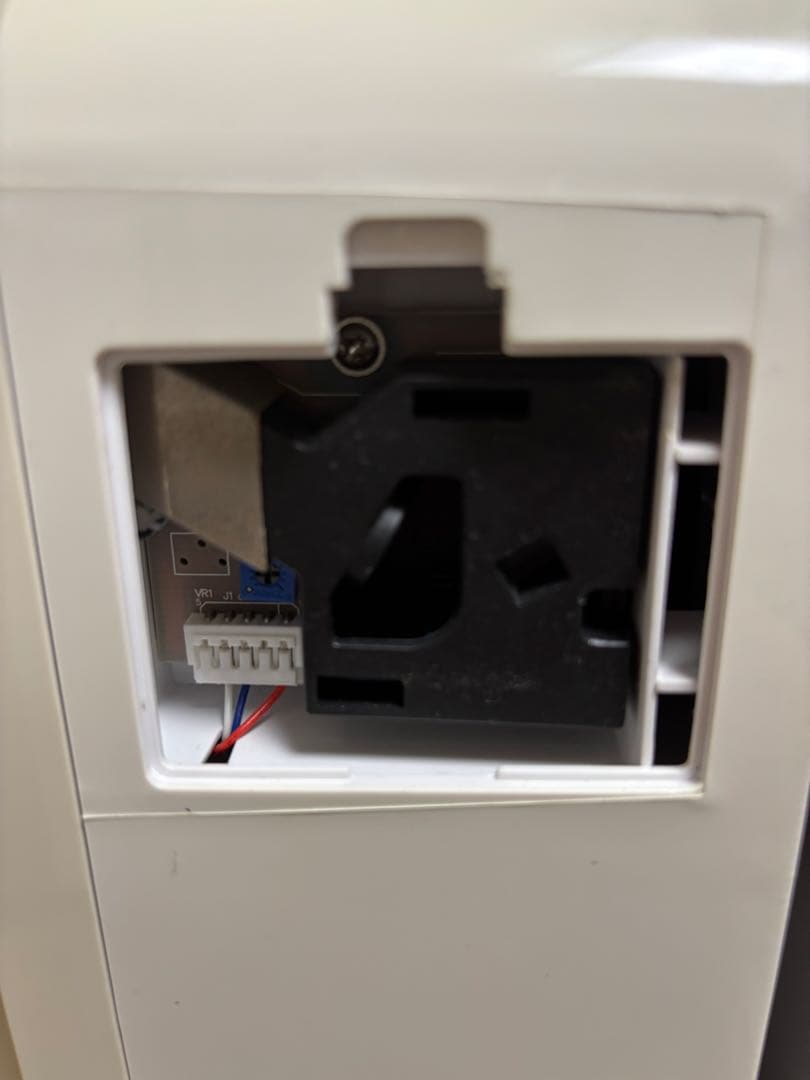 【美品】空気清浄機能付きオゾン発生機 BT-180H