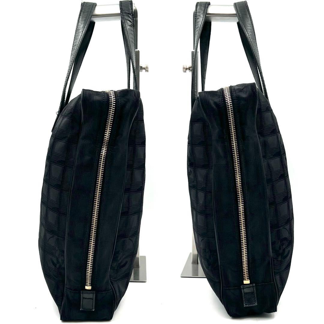 《美品》CHANELニュートラベルライン ナイロン レザー ビジネスバッグ A4