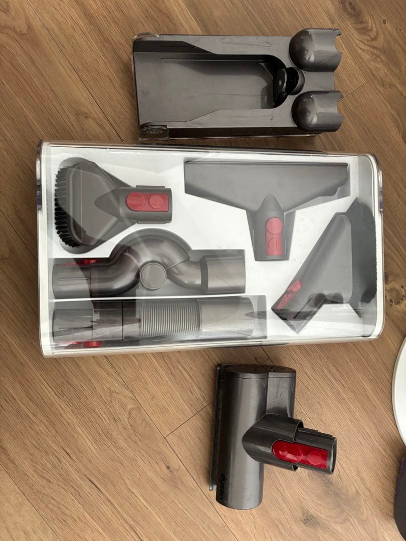 Dyson V10 Fluffy 本体一式