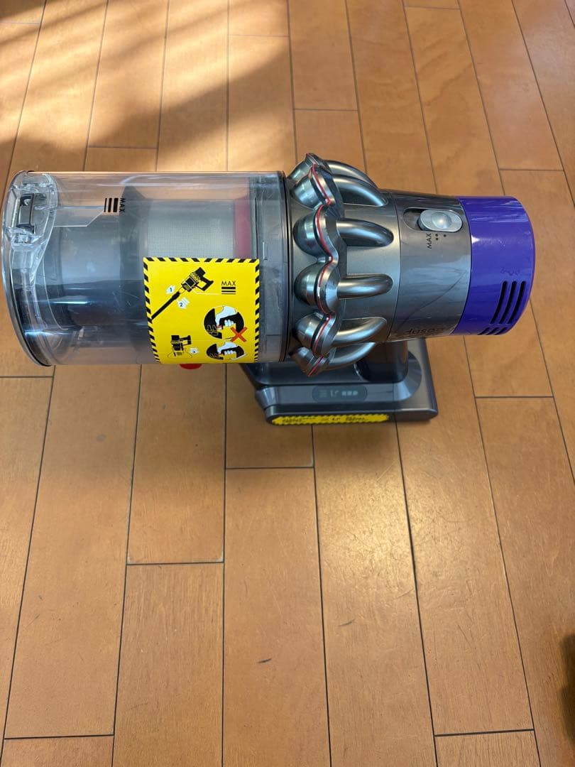 dyson スティッククリーナー 本体　SV12 付属品　現状品　動作ok