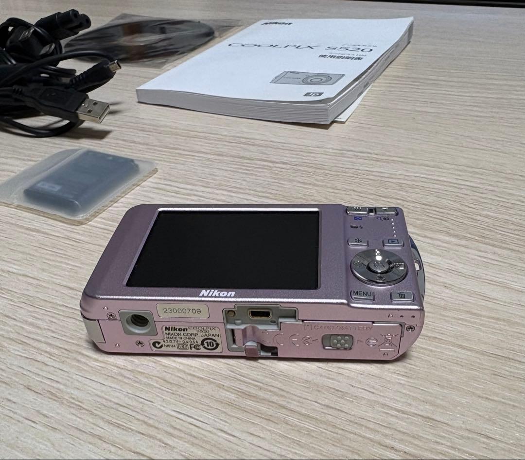 Nikon COOLPIX S520 コンパクト デジタルカメラ