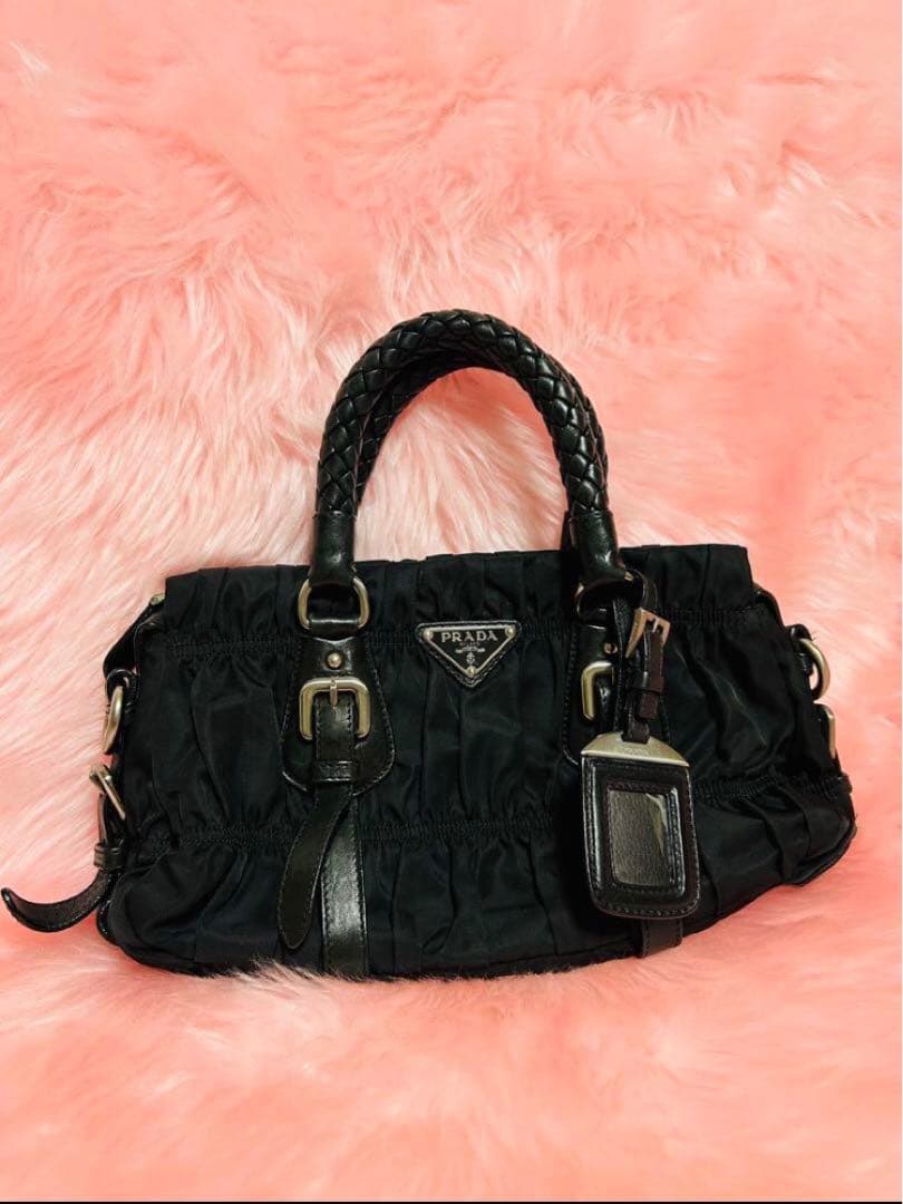 【美品】PRADA 黒 ナイロン フリルバッグ