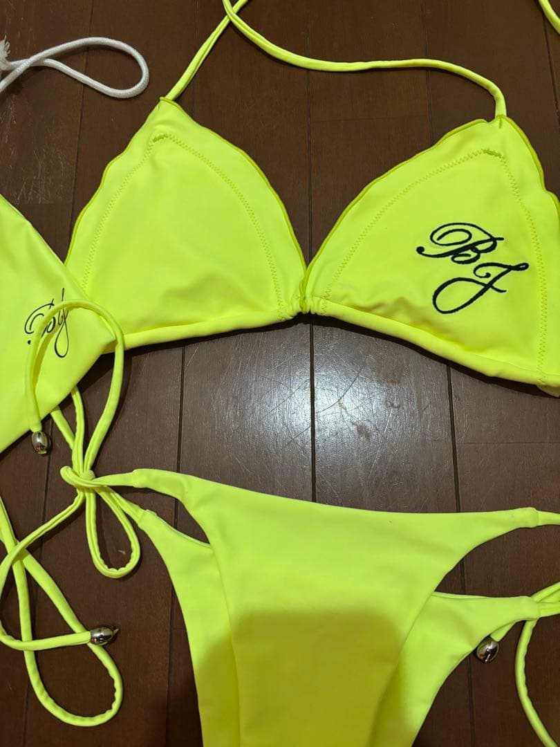 ベストボディジャパン公式決勝イエロービキニ勝ち色