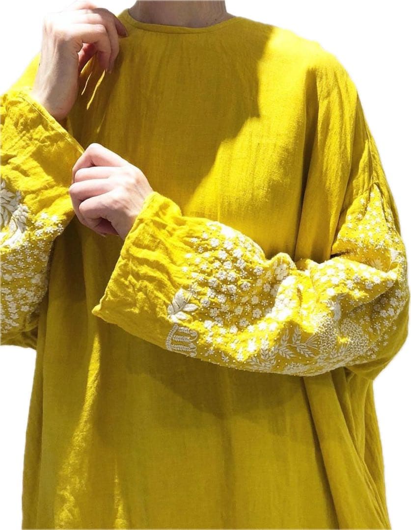 aodress_アオドレス　グレー花刺繍チュニック