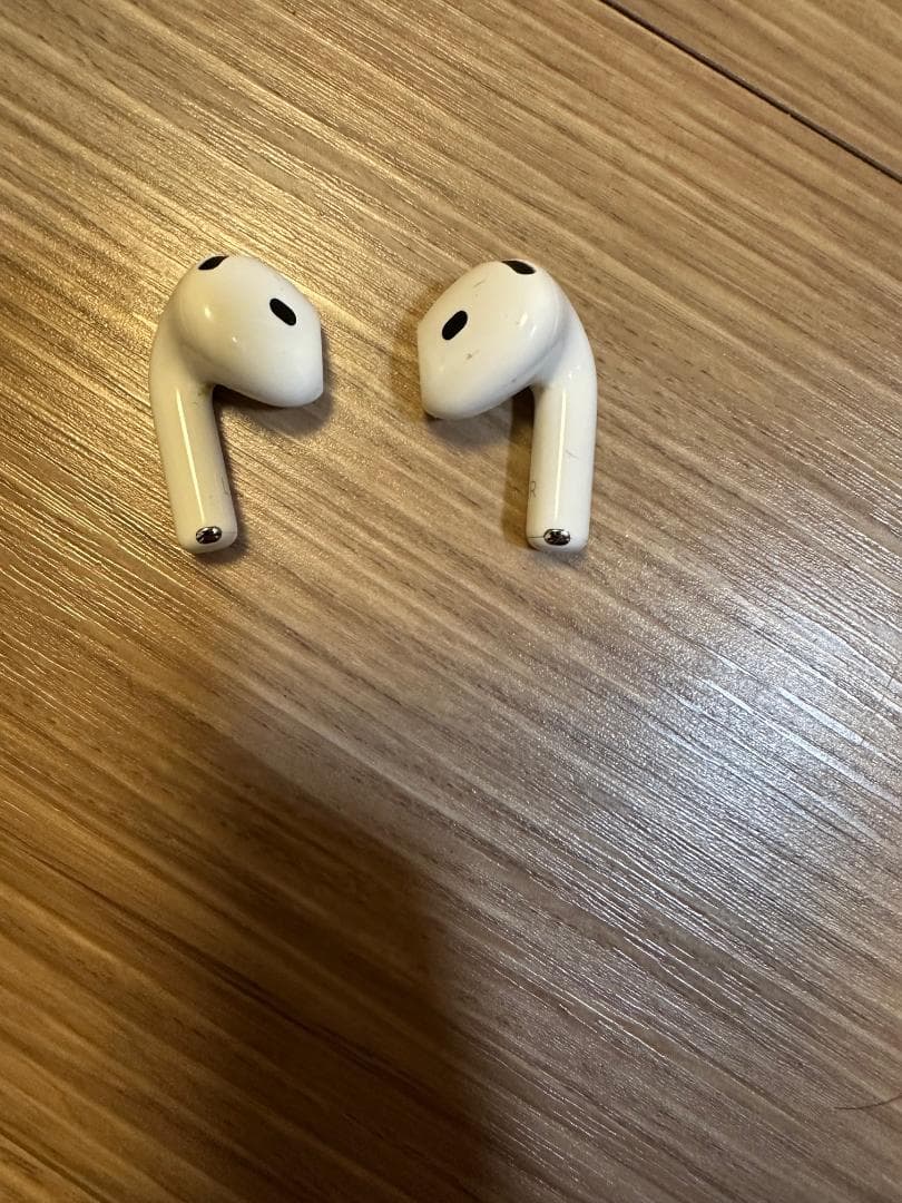 AirPods Pro 本体 充電ケース付き　第4世代　ANC搭載