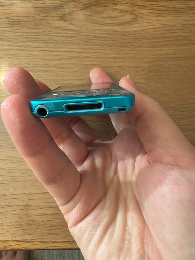 ソニー ウォークマン 充電ケーブル付 NW−S786 32GB