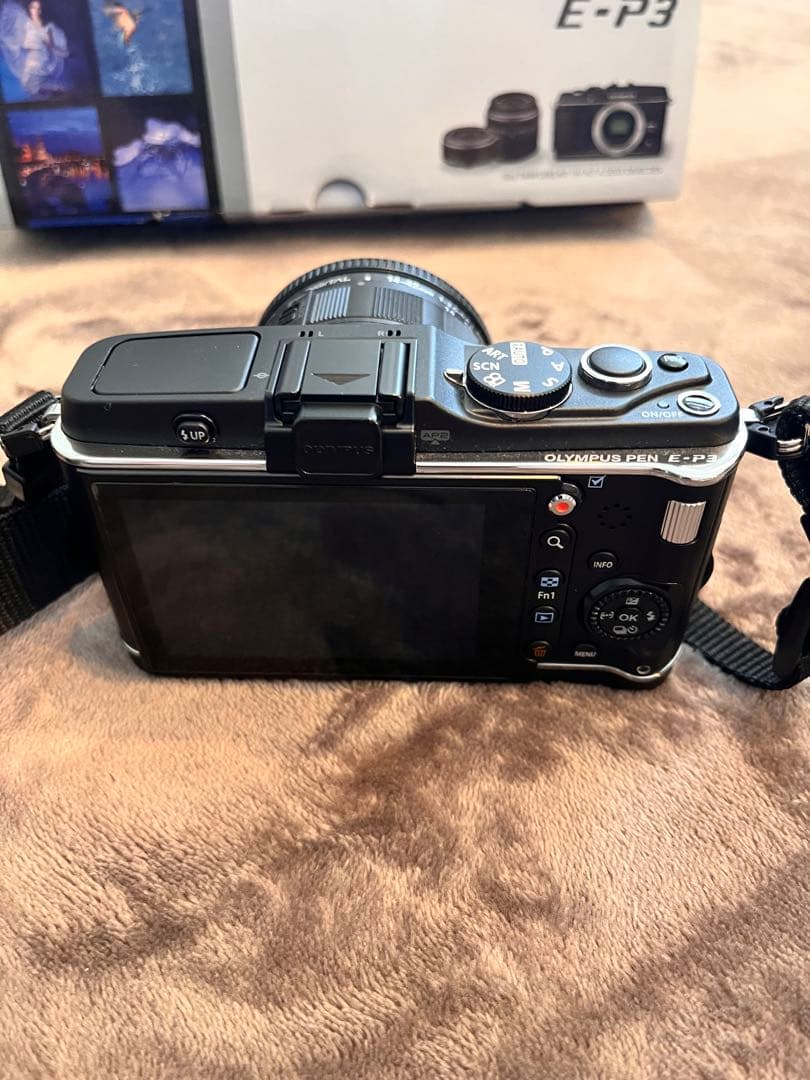 タイムセール　オリンパス　E-P3 一眼レフデジタルカメラ