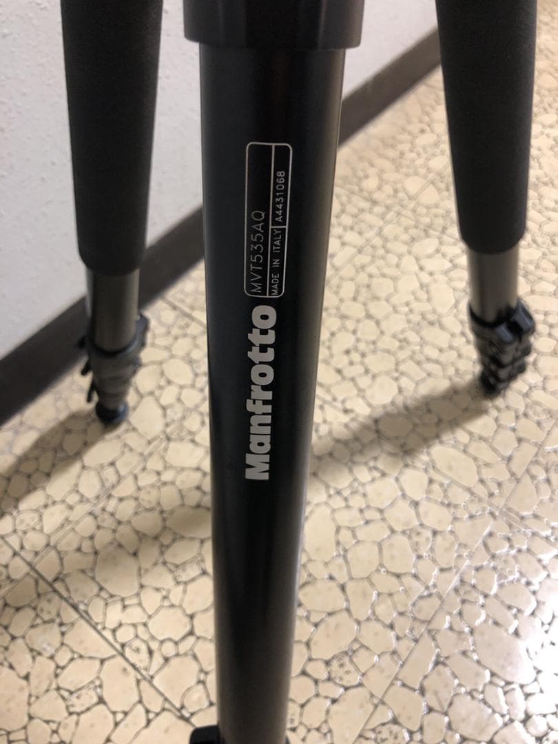 【期間限定再値下げ】マンフロットMVT535AQ三脚、MVH502AHビデオ雲台