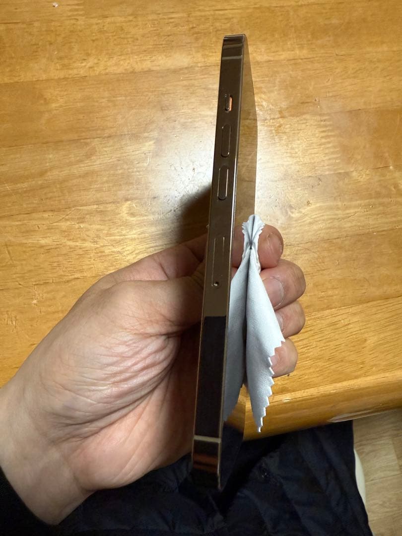 iPhone13pro 1TB ゴールド　美品　＋オマケ