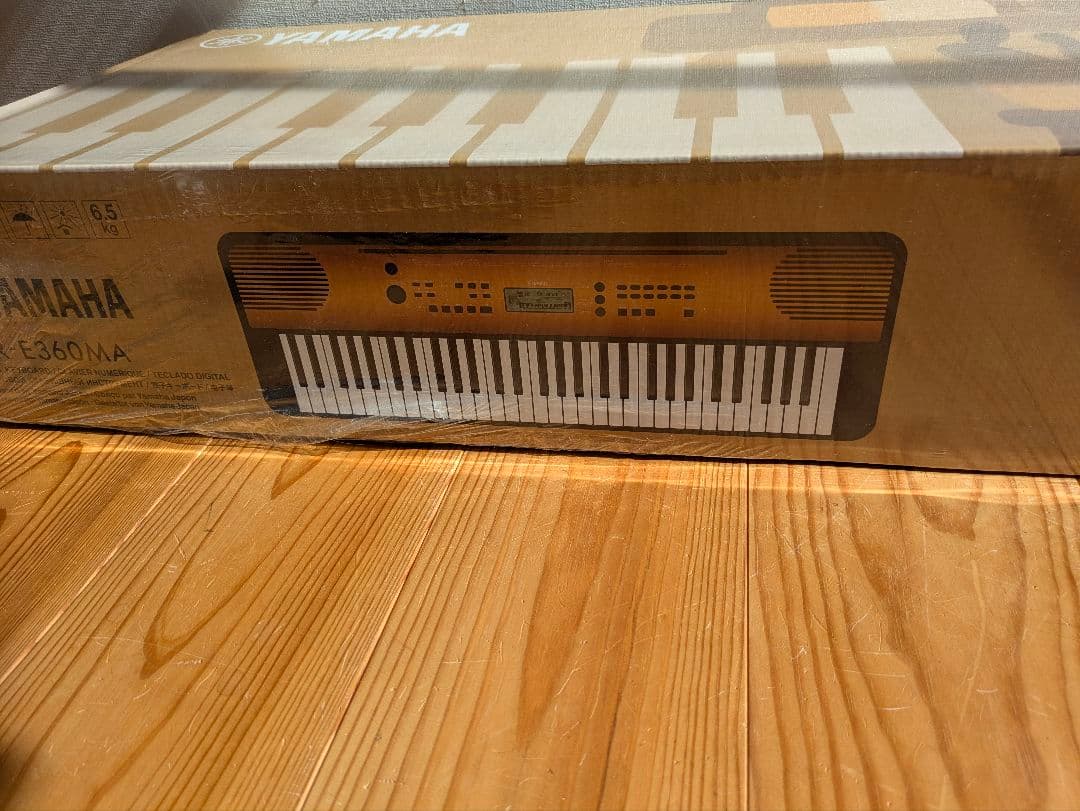 ヤマハ ポータブルキーボード 61鍵盤 メイプル調 PSR-E360MA