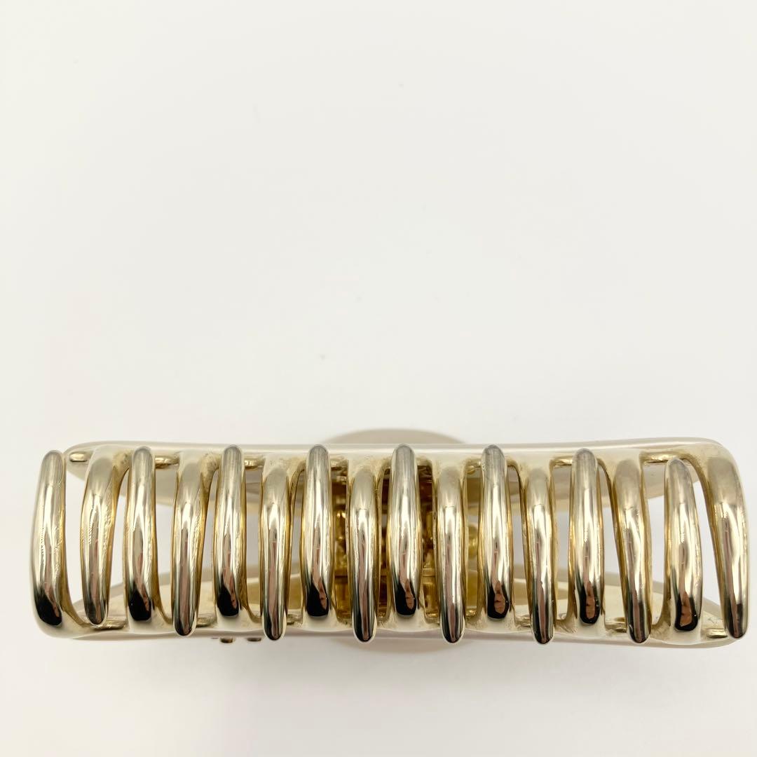 【極美品】ACCA　アッカ　ニューコラーナ　パールホワイト ヘアクリップ　M