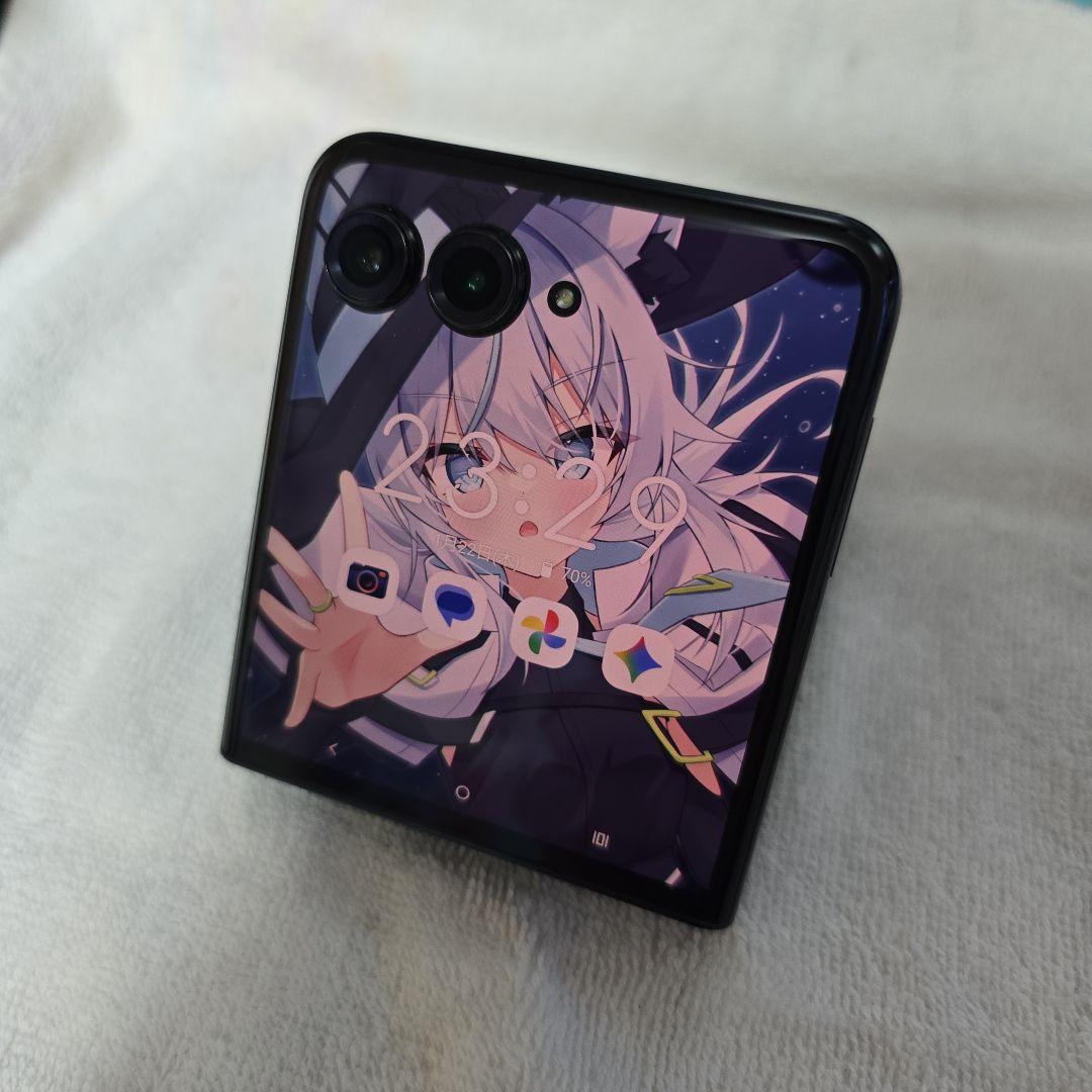 【美品】motorola razr 50 ultra　512GB国内版