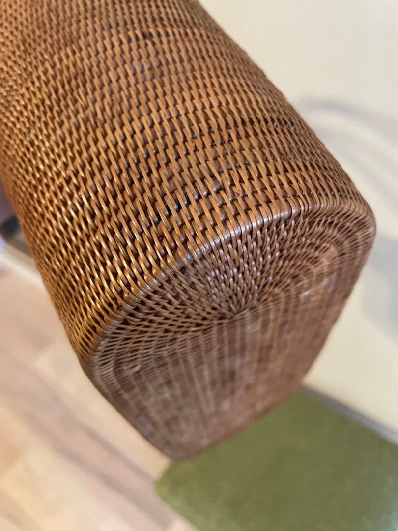 ひこうき雲 アタかごバッグ　美品　Rosily 楕円形