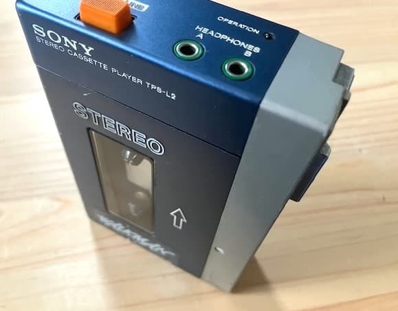 超希少品 高音質 整備済完全動作品 SONY TPS-L2 新品のヘッドホン付