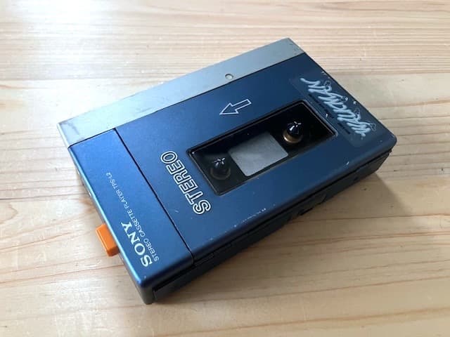 超希少品 高音質 整備済完全動作品 SONY TPS-L2 新品のヘッドホン付