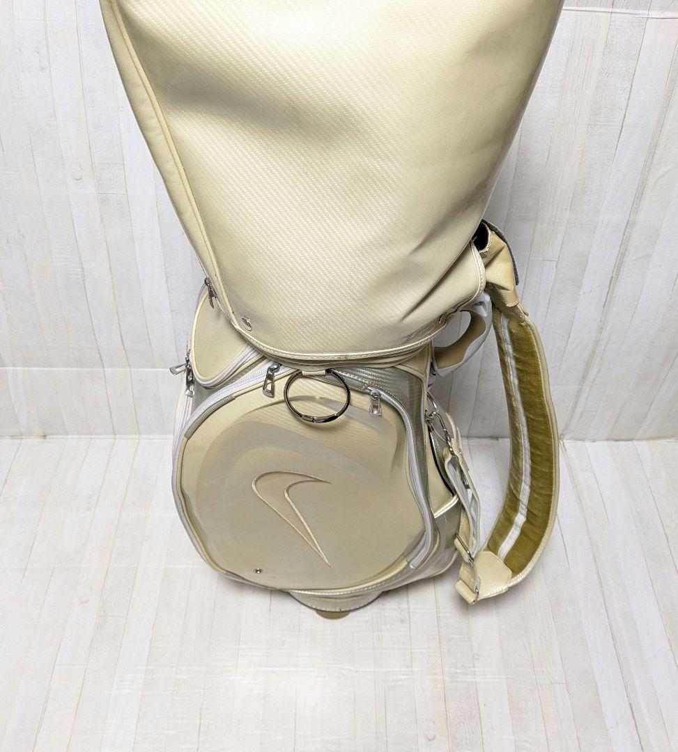 Nike キャディバッグ エナメル　フードカバー付き