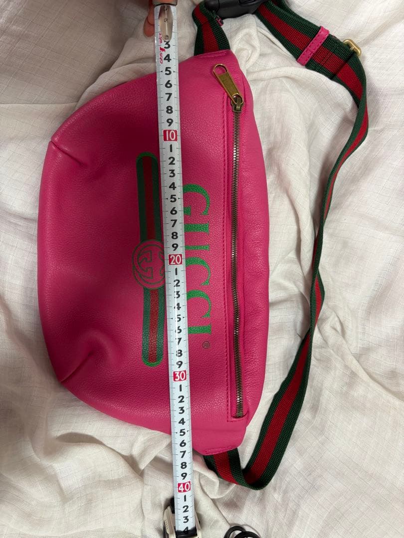 め*み様 GUCCI ボディバッグ ピンク グッチ
