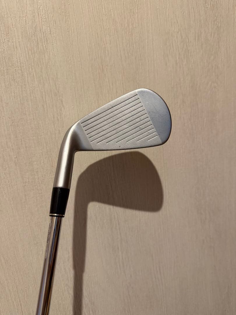 Srixon Zxi4 4番アイアン　DG MID115s