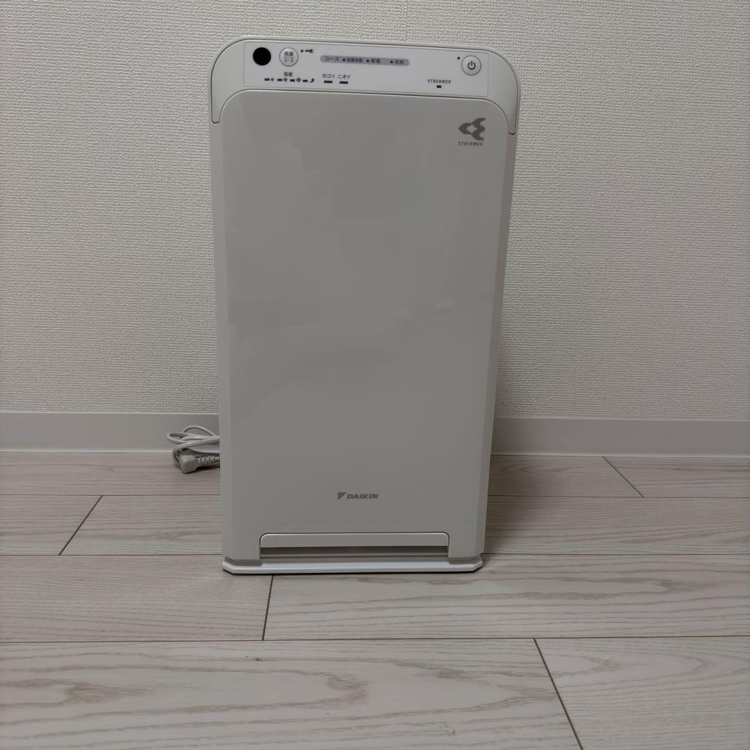 【コムギ】DAIKIN 空気清浄機 MC55Z-W