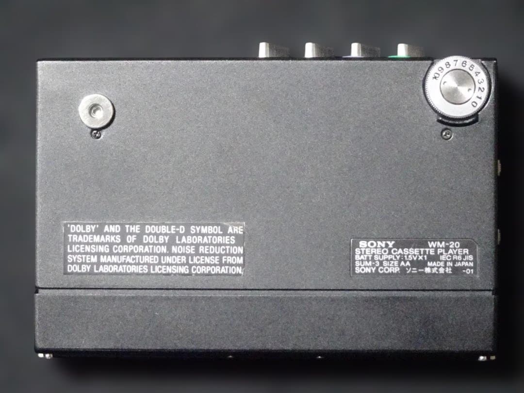 SONY WM-20 カセットプレーヤー　【ジャンク品】