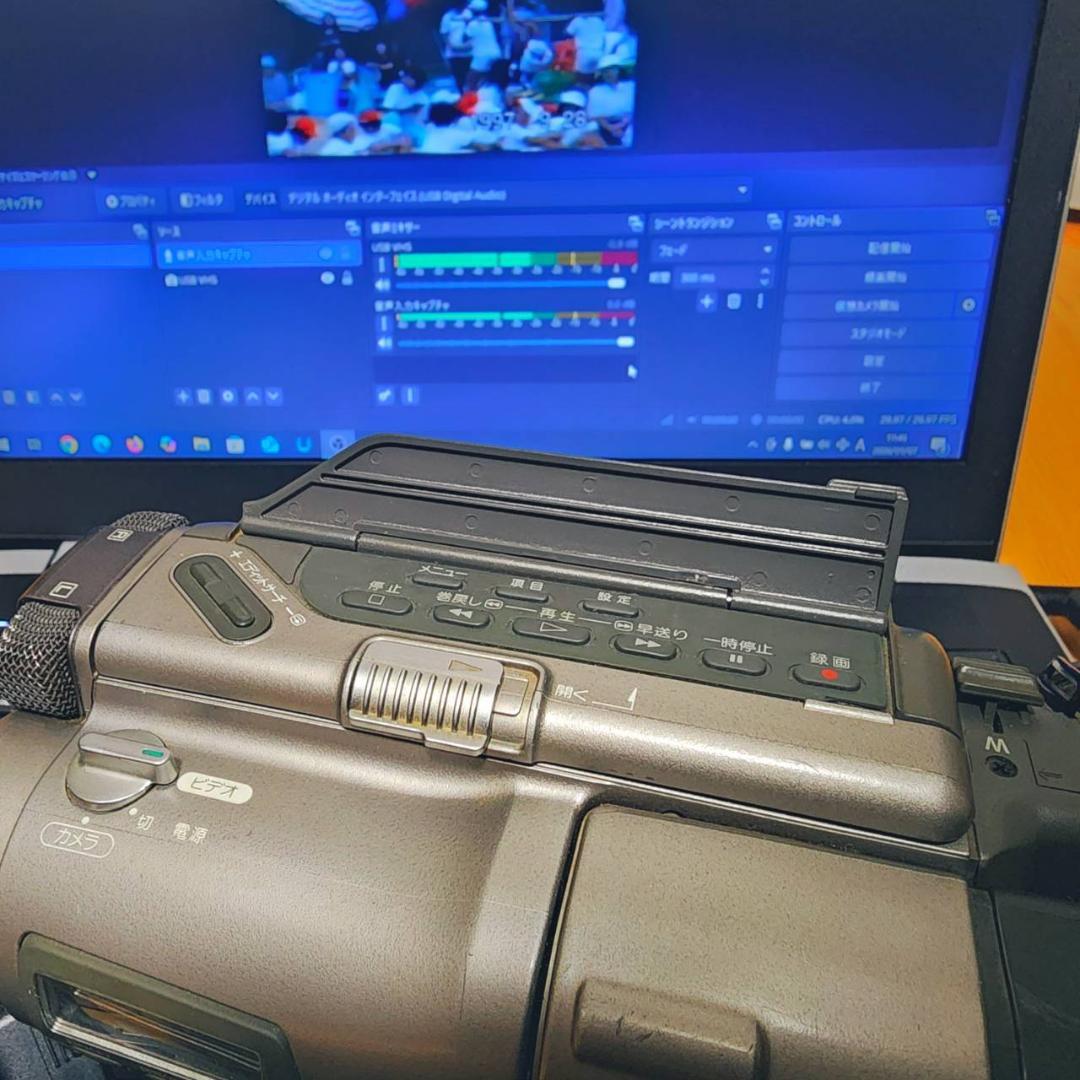 【動作確認済】SONY Hi8 高画質 CCD-TR1 ビデオカメラ セット