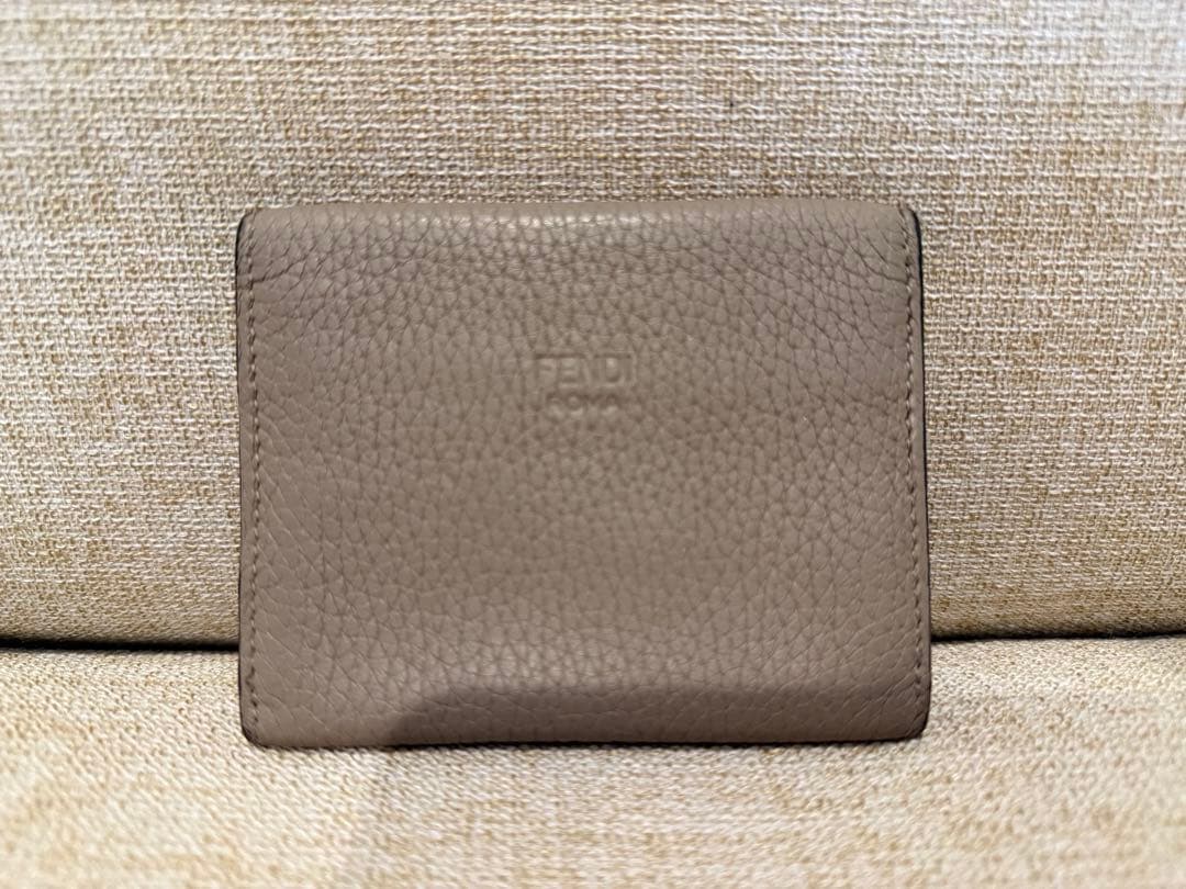 FENDI カードケース&名刺入れ(箱&ギャランティーカード付き)