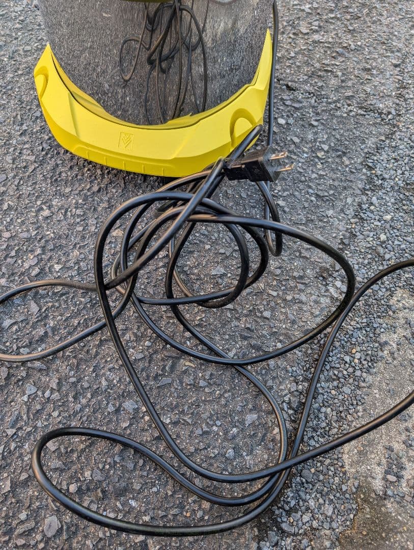 Kärcher（ケルヒャー）乾湿両用バキュームクリーナー WD3ｓ