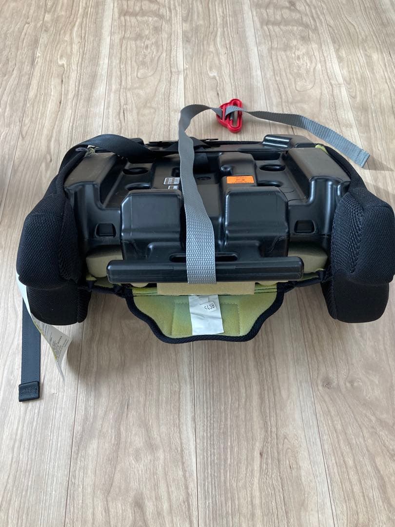 Combi ジョイトリップ エアスルー GG ブラック チャイルドシート