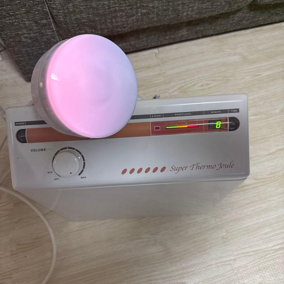 伊藤超短波スーパーサーモジュール　ダイエット　エステ　美容　サロン