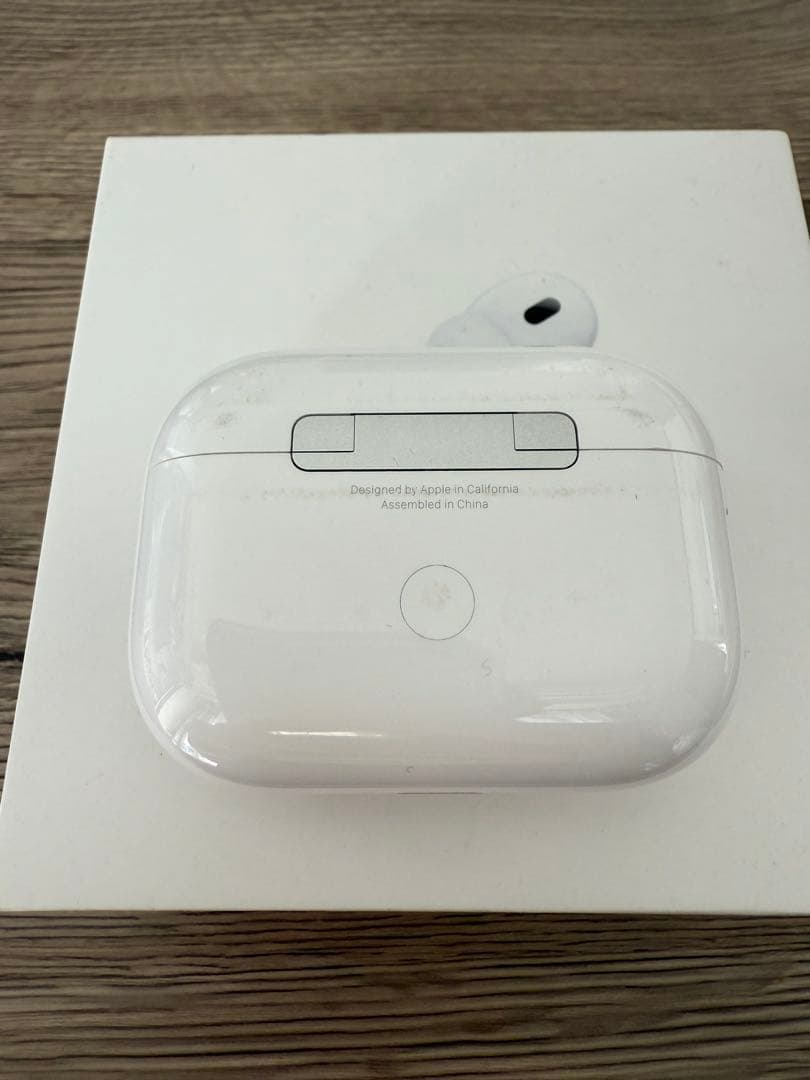 Airpods Pro 2 （Lightning版）付属品付き