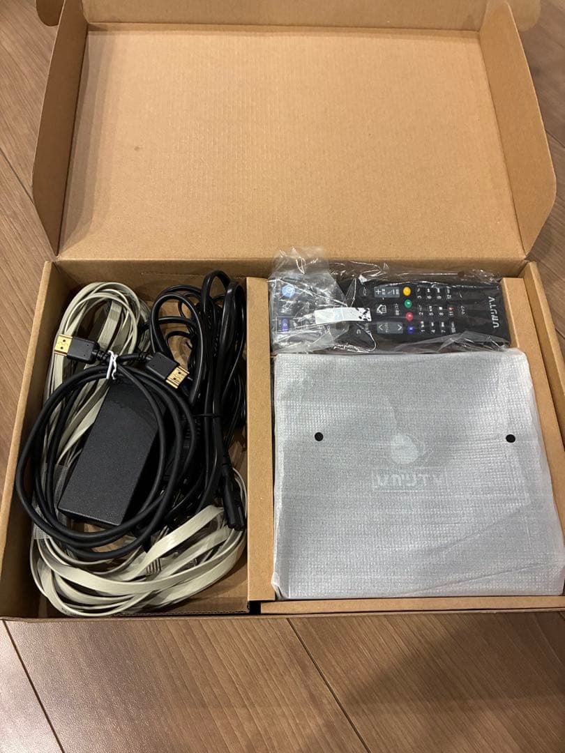 ひかりTVチューナーST3400