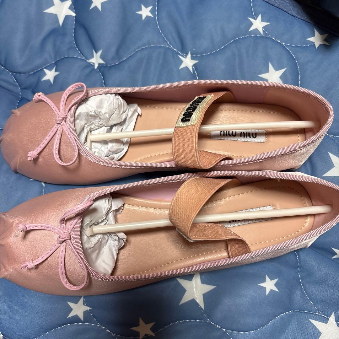 ピンク バレエシューズ クロスストラップ