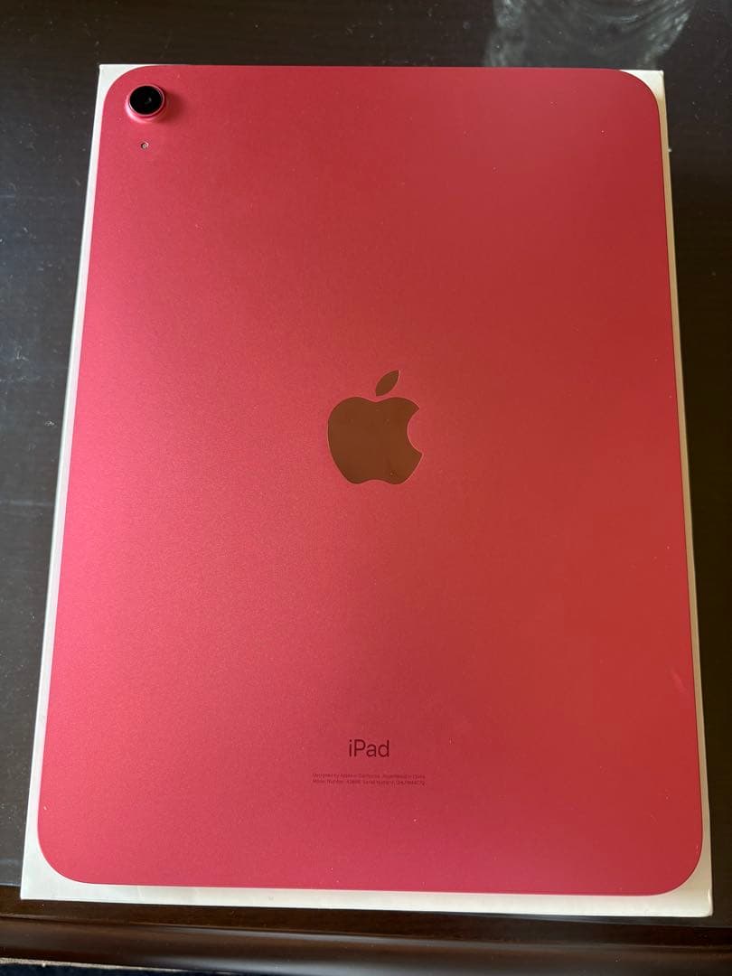 レッド iPad 本体