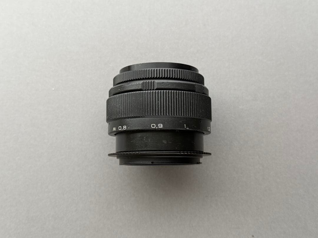 ロシア製　オールドレンズ　Jupiter-9 85mm F2 EFマウント