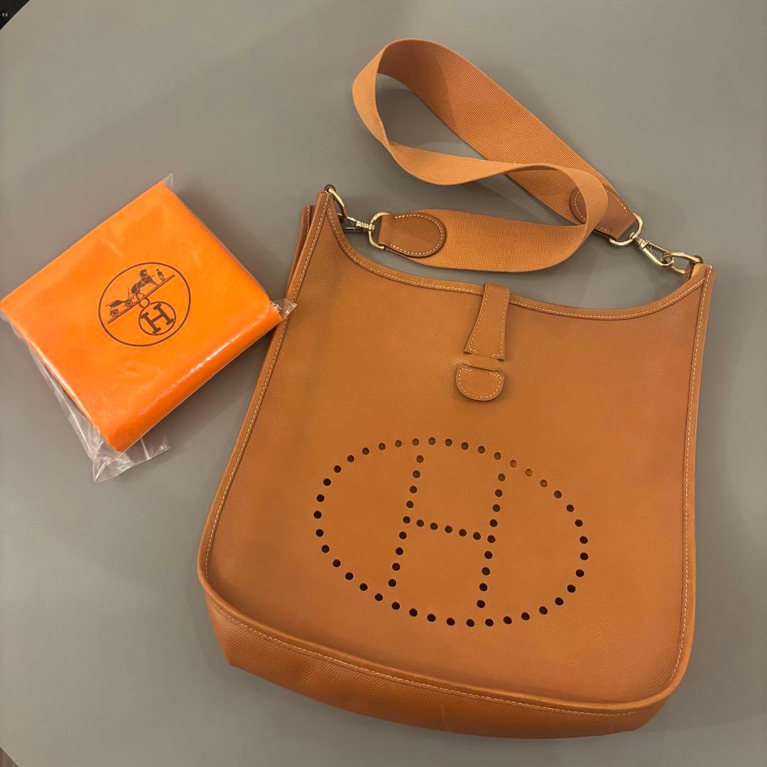 HERMES エルメス エヴリン エブリン　GM キャメル エプソン ショルダー