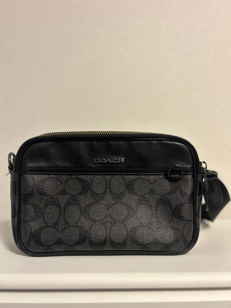 COACH ショルダーバック　期間限定特化!!