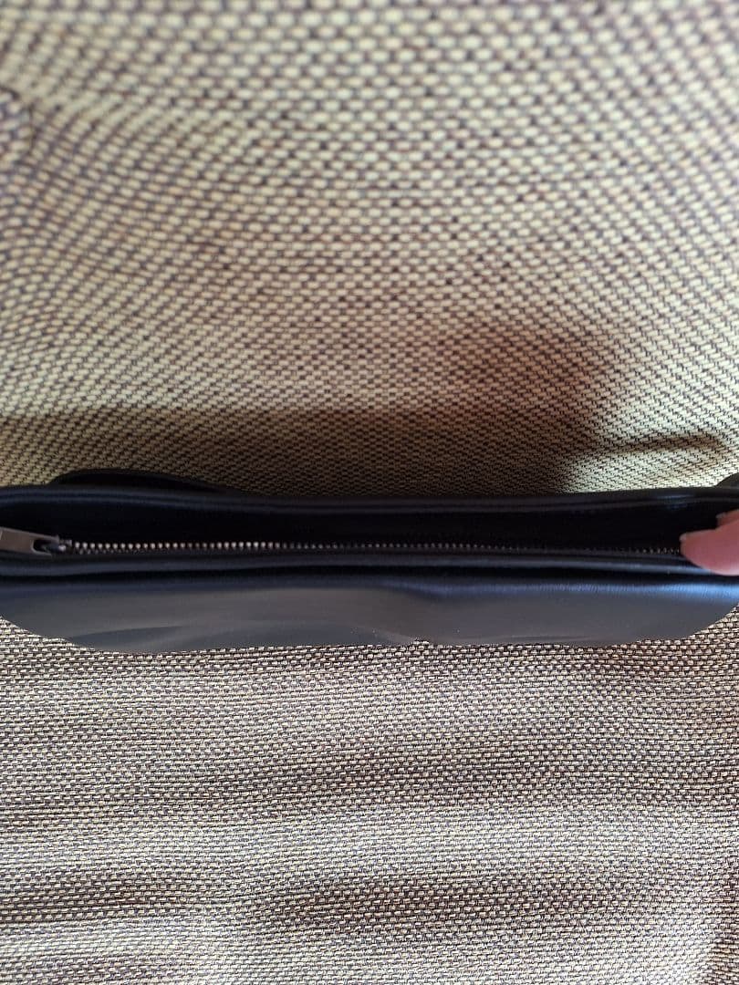 COS ブラックレザーウエストポーチ　新品