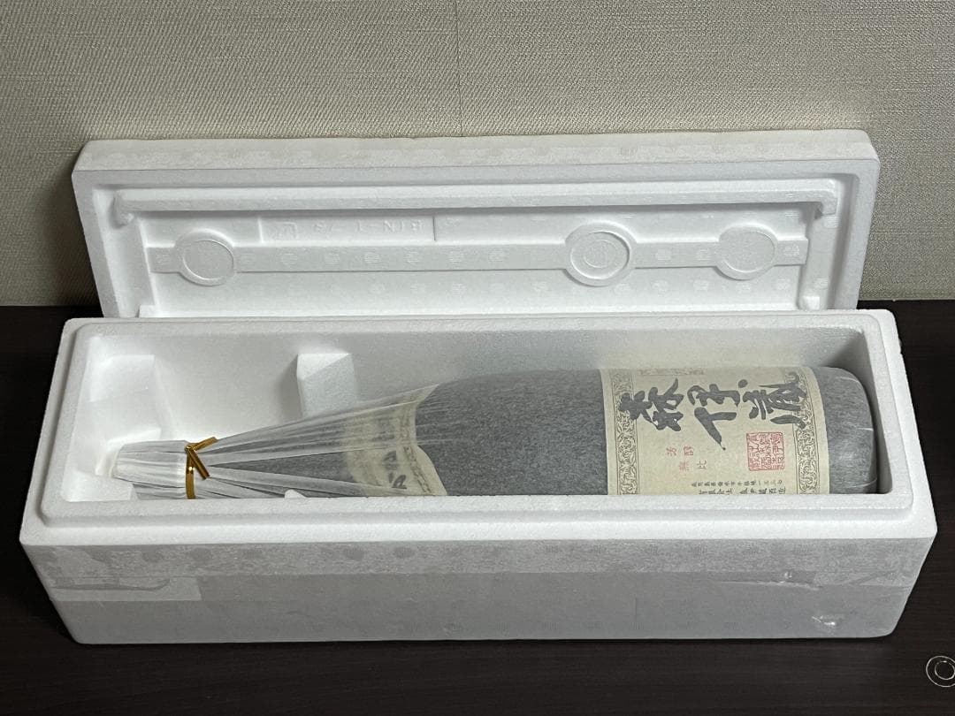 本格焼酎 森伊蔵 1800ml 2025年3月到着分 /新品未開封品